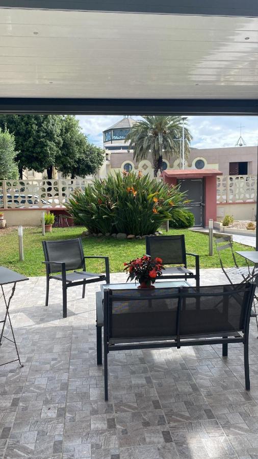 Bed&Breakfast Villa Nora Quartu SantʼElena Exterior foto
